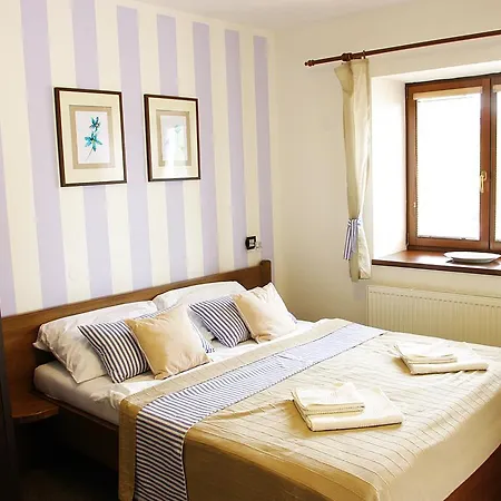 Svihak Lazensky Guest house